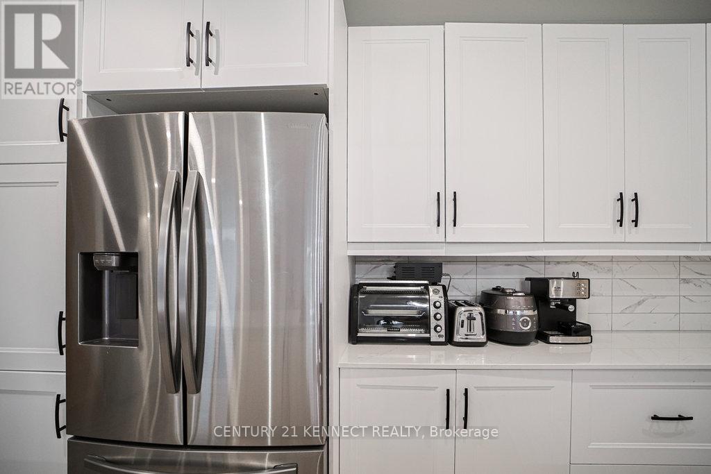Photo 30 of 1520 Berkshire Drive, Kingston ON