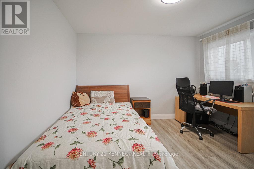 Photo 19 of 1520 Berkshire Drive, Kingston ON
