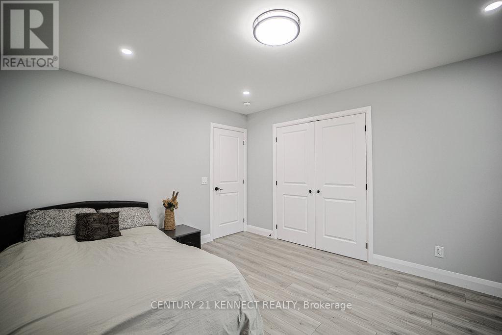 Photo 9 of 1520 Berkshire Drive, Kingston ON
