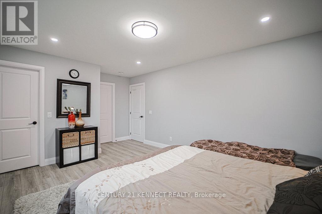 Photo 34 of 1520 Berkshire Drive, Kingston ON