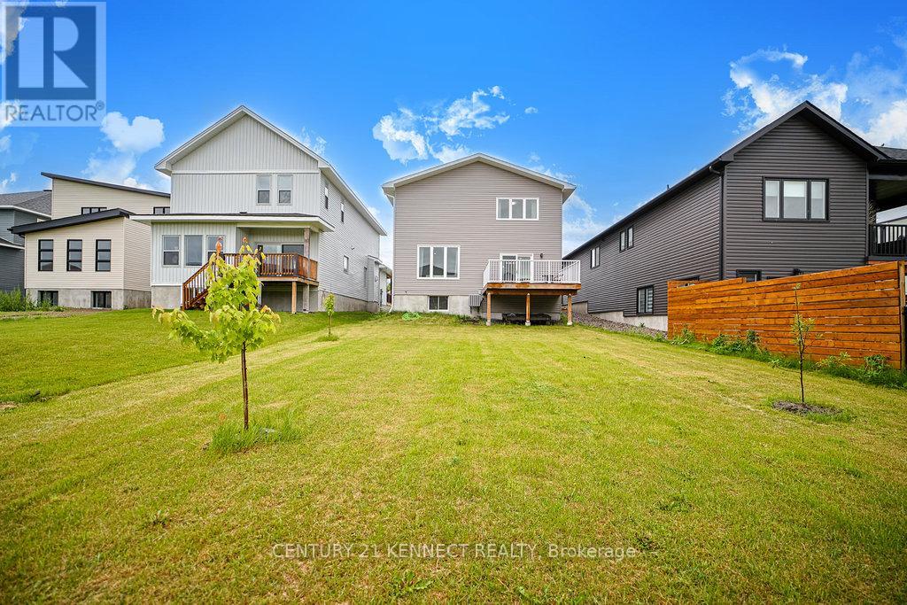 Photo 24 of 1520 Berkshire Drive, Kingston ON