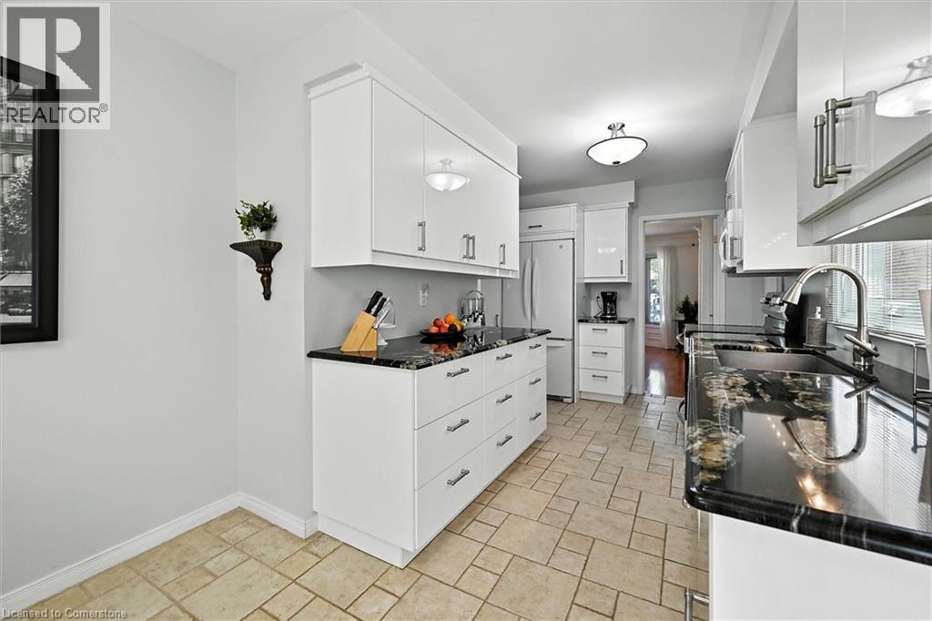 Photo 11 of 40 Mcniven Road, Hamilton ON
