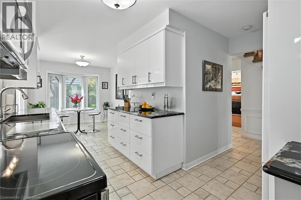 Photo 10 of 40 Mcniven Road, Hamilton ON