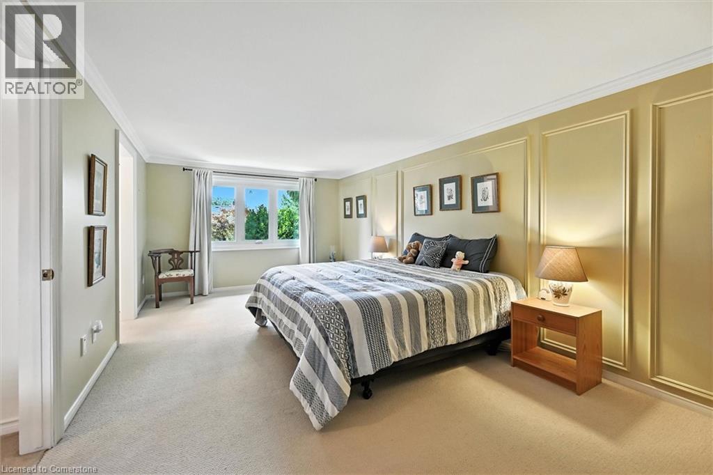 Photo 20 of 40 Mcniven Road, Hamilton ON