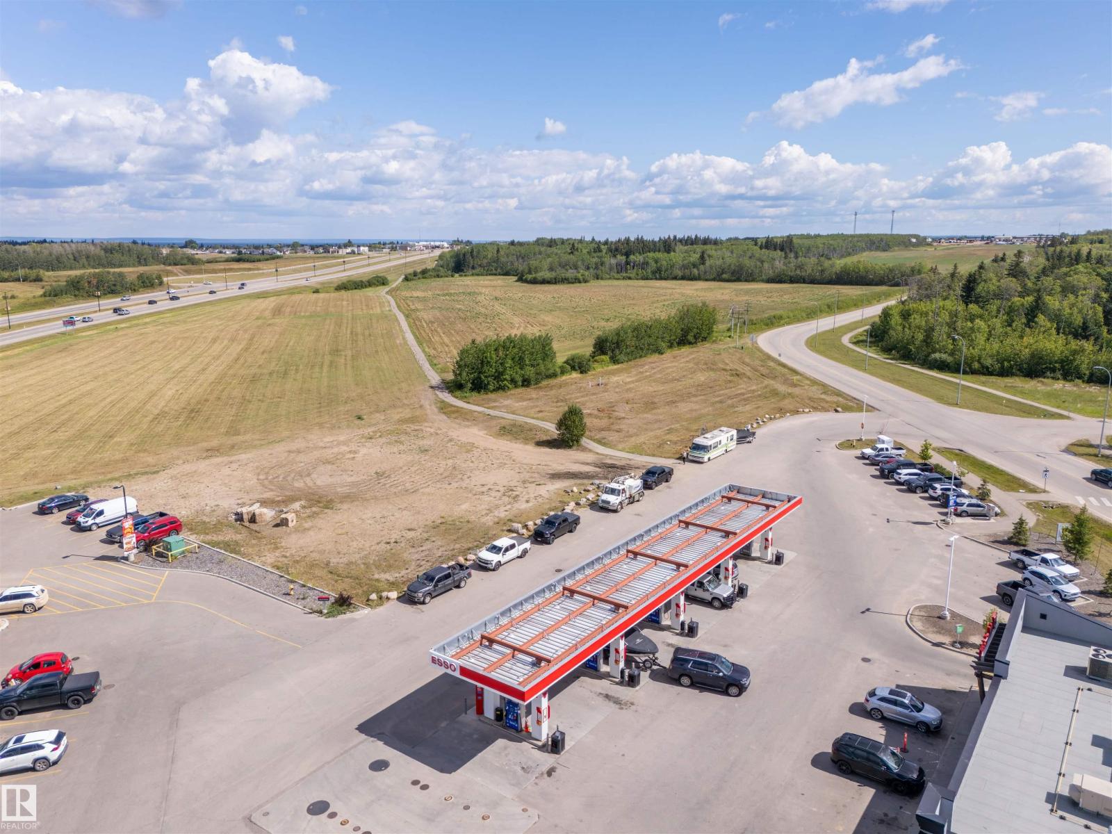 Photo 11 of 2550 16 Av, Cold Lake AB