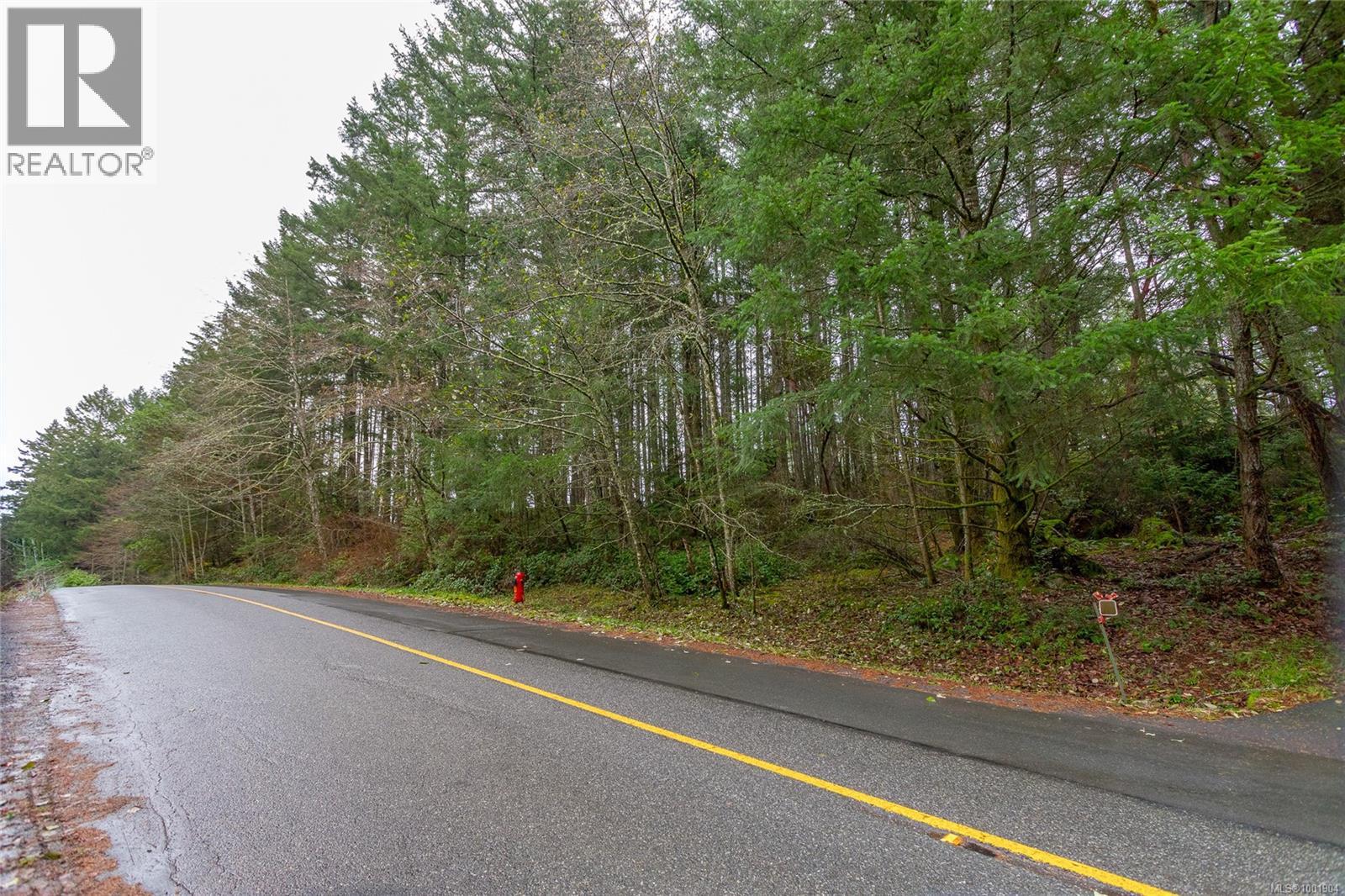 Photo 12 of 872 Walfred Rd, Langford BC