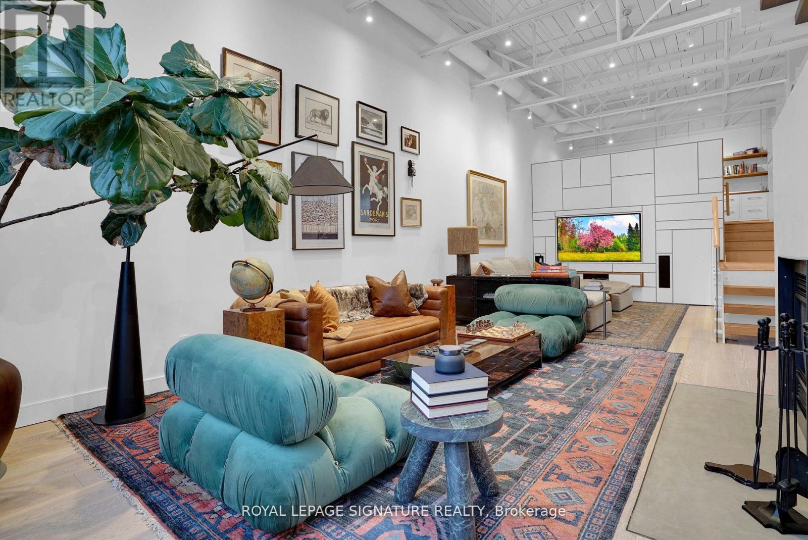 Photo 17 of 209 676 Richmond Street W, Toronto ON