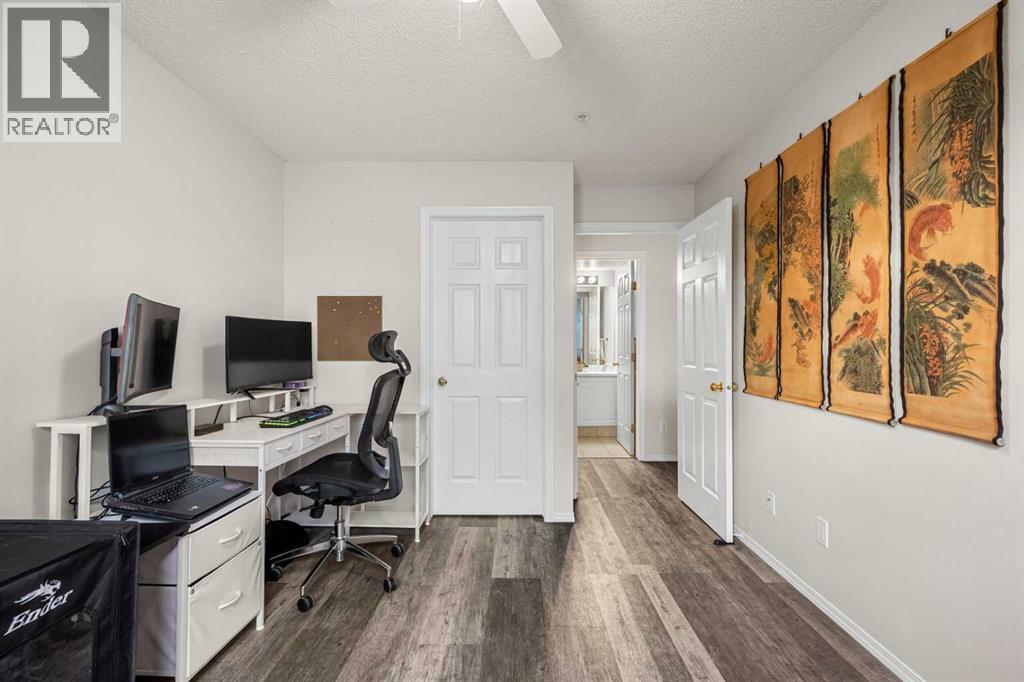 Single Family House for Sale in   Shawville Way SE Shawnessy Calgary 