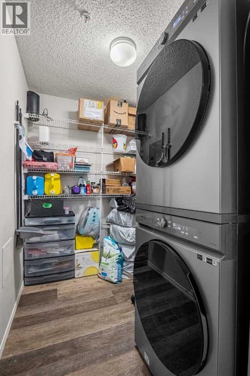 Single Family House for Sale in   Shawville Way SE Shawnessy Calgary 