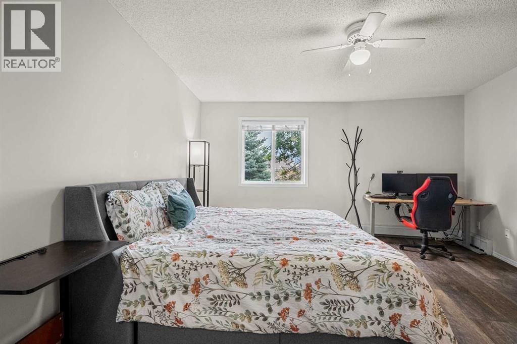 Single Family House for Sale in   Shawville Way SE Shawnessy Calgary 