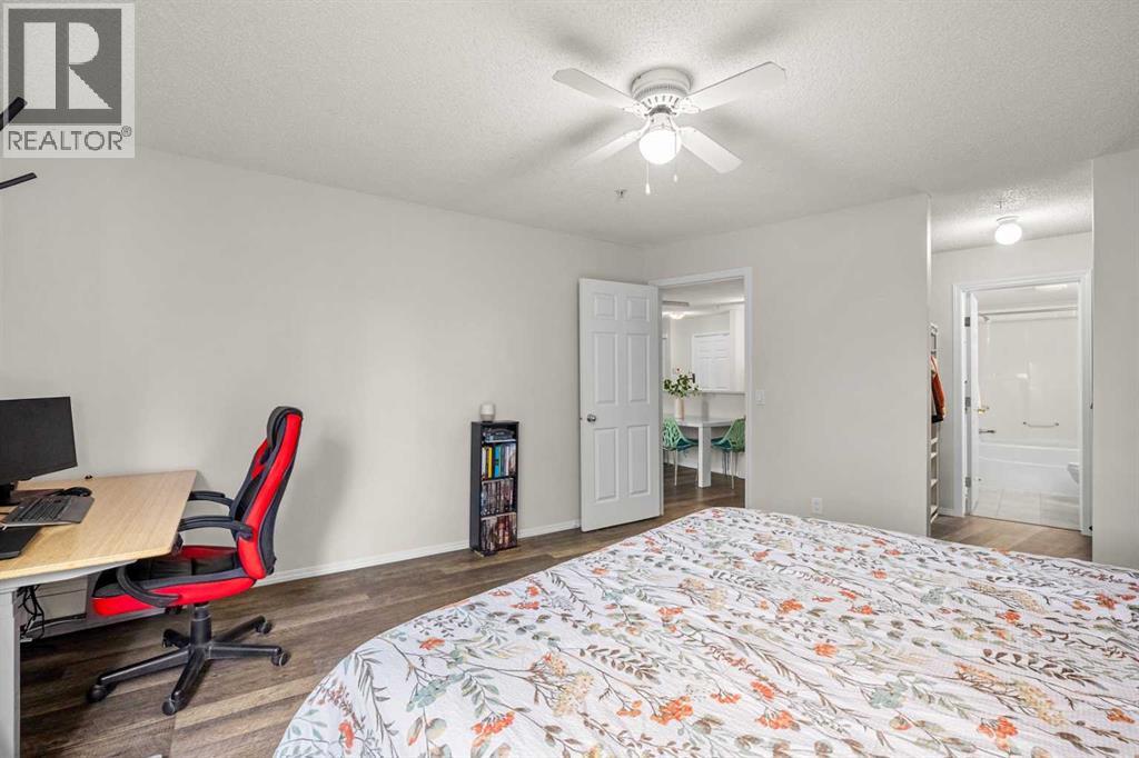 Single Family House for Sale in   Shawville Way SE Shawnessy Calgary 