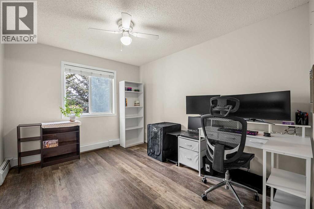 Single Family House for Sale in   Shawville Way SE Shawnessy Calgary 