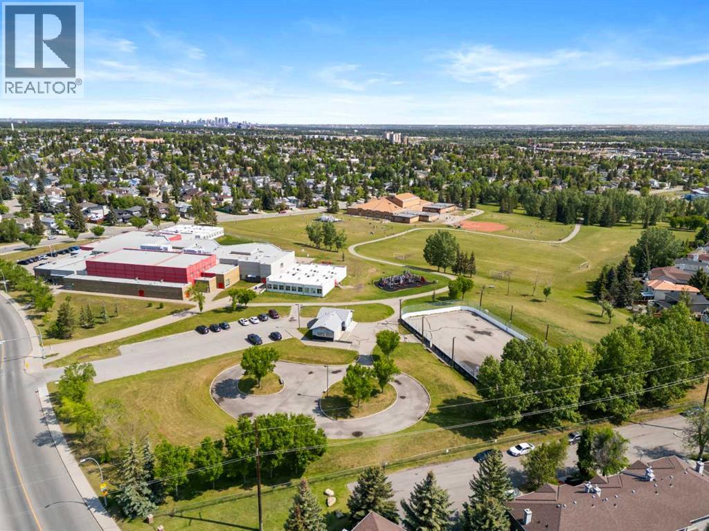 Single Family House for Sale in   Shawville Way SE Shawnessy Calgary 