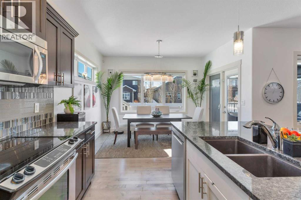 Photo 12 of 109 Lalor Drive, Red Deer AB