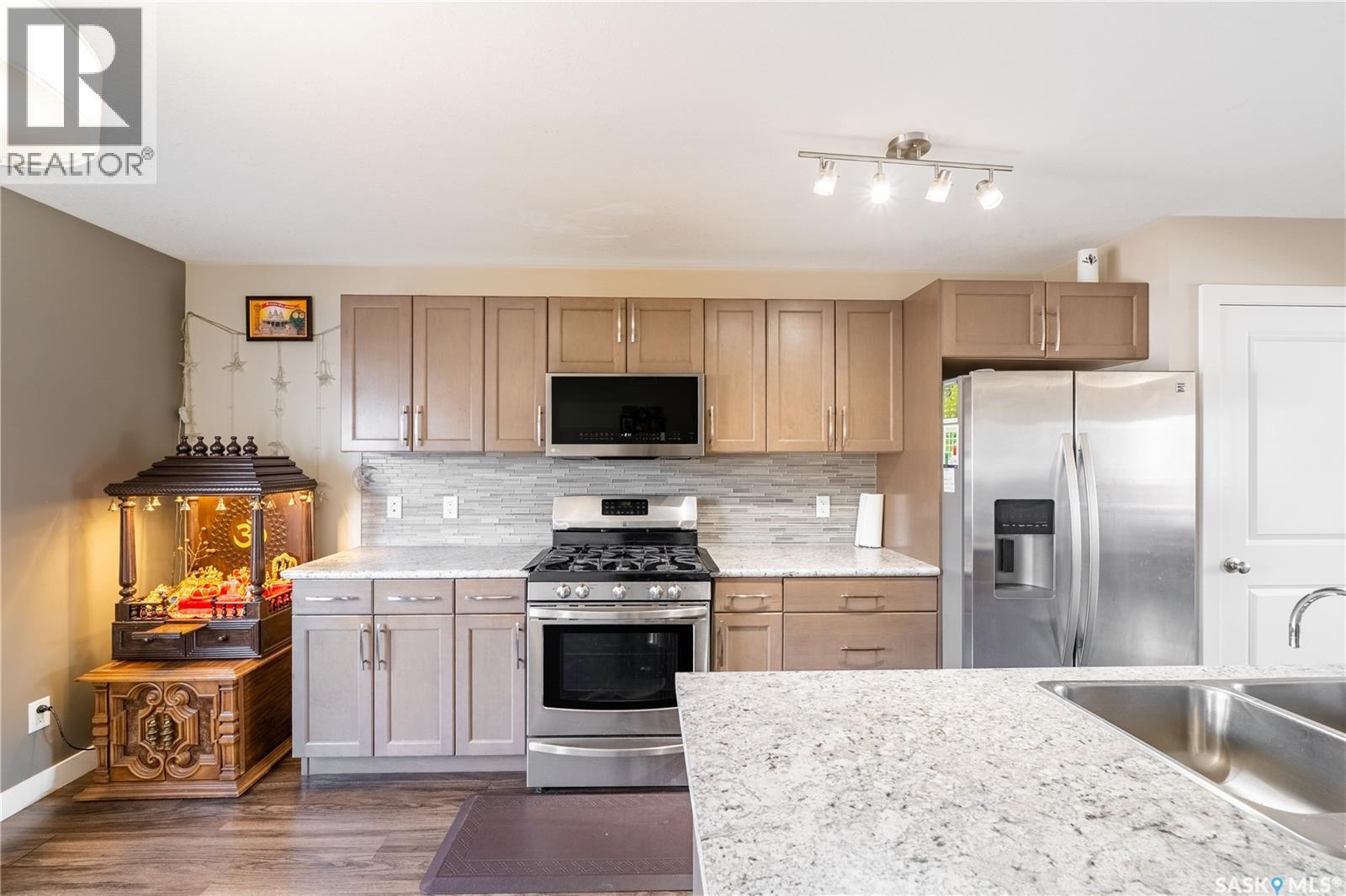 Photo 10 of 5500 Tutor Way, Regina SK