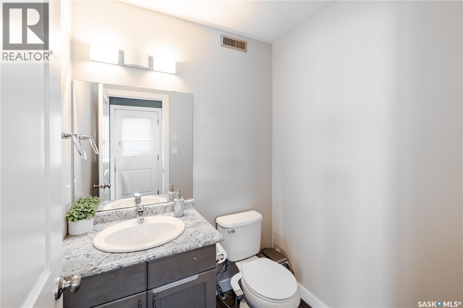 Photo 12 of 5500 Tutor Way, Regina SK