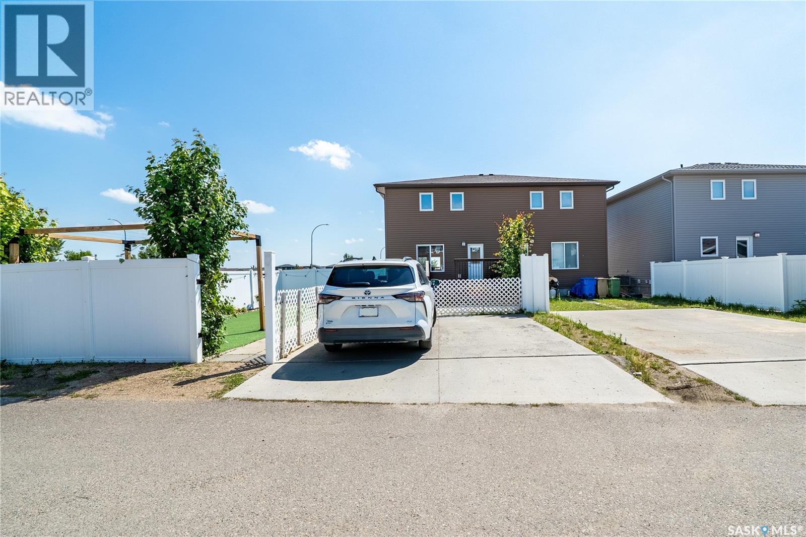 Photo 32 of 5500 Tutor Way, Regina SK