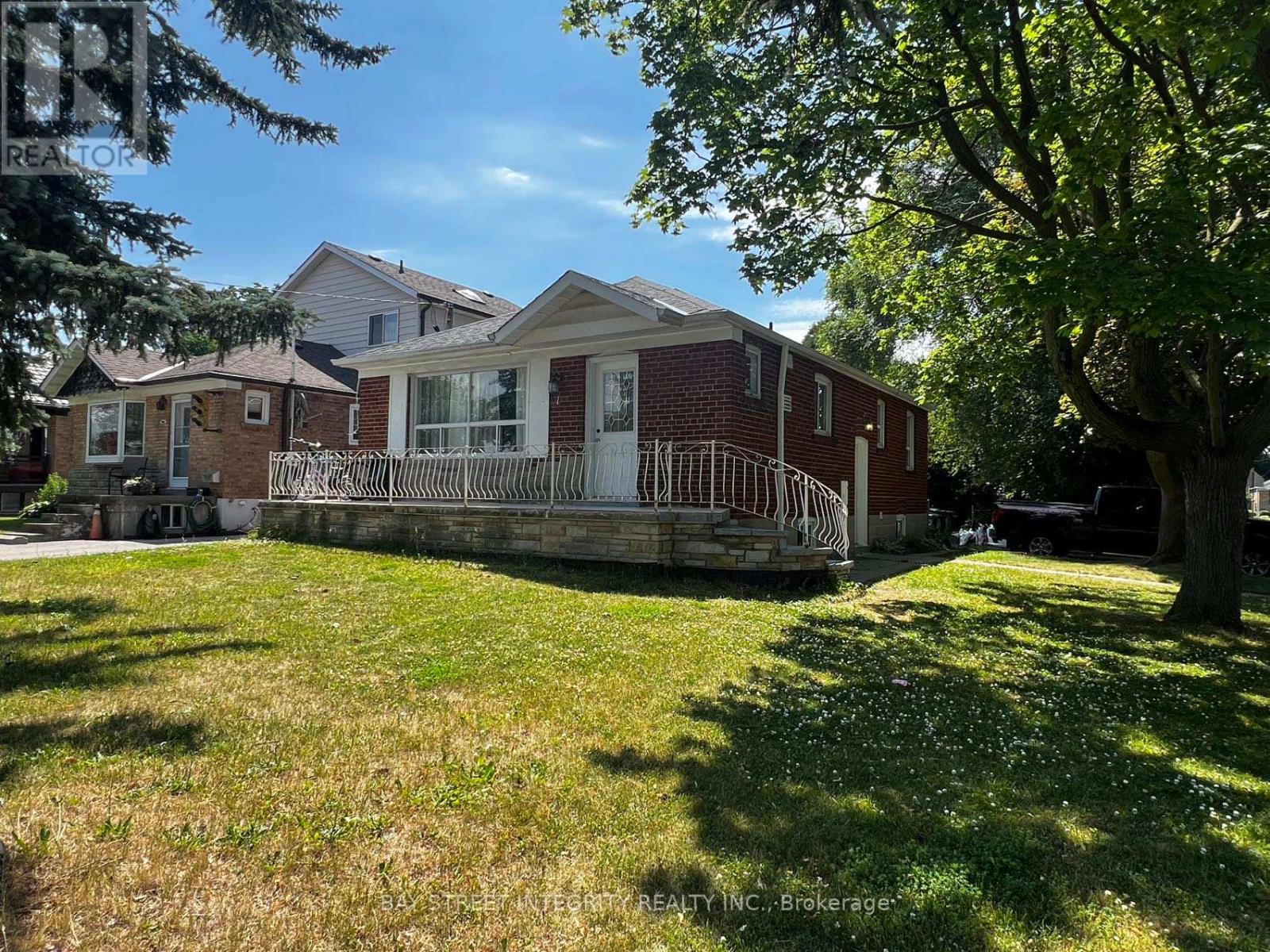 Photo 4 of Bsmt 1 Bauty Place, Toronto ON