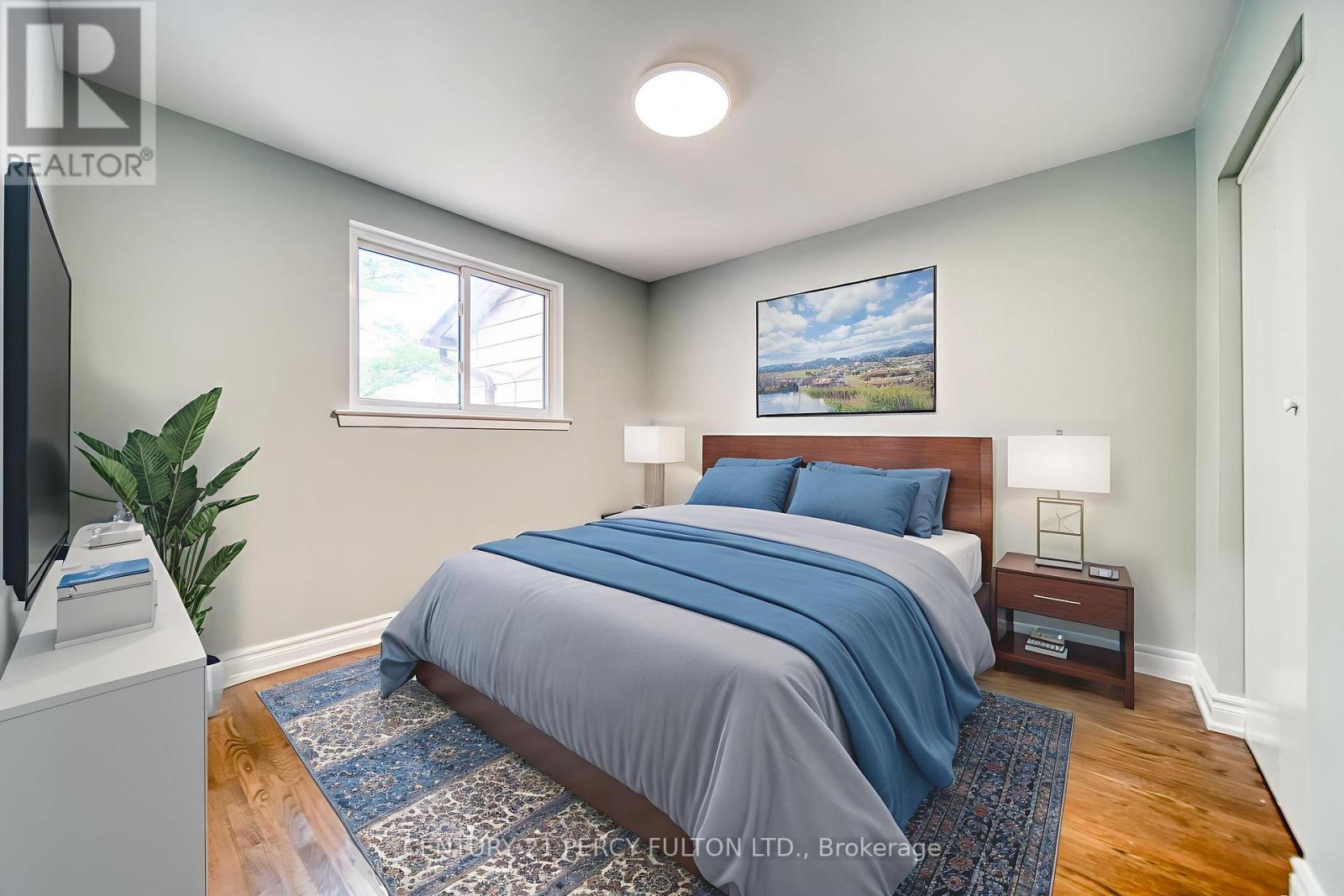 Photo 5 of 107 925 Bayly Street, Pickering ON