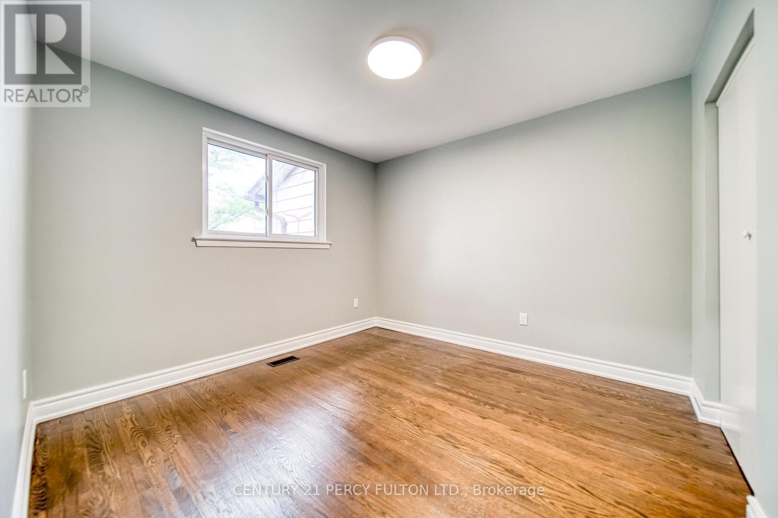 Photo 24 of 107 925 Bayly Street, Pickering ON