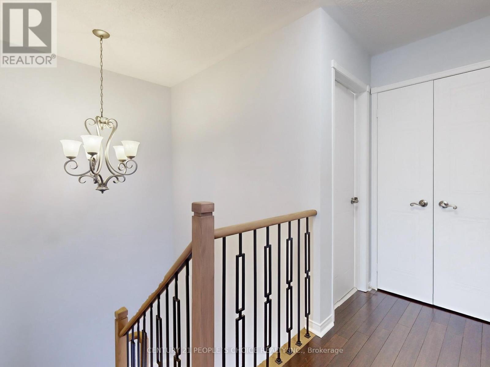 Photo 31 of 401 Cranston Park Avenue, Vaughan ON
