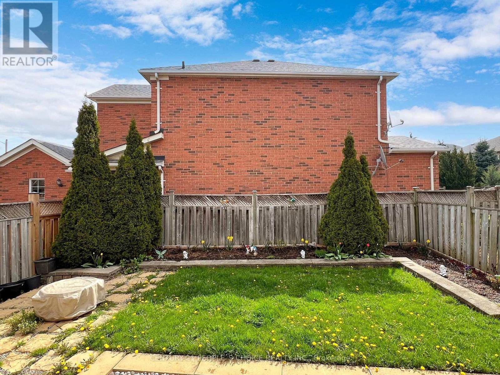 Photo 47 of 401 Cranston Park Avenue, Vaughan ON