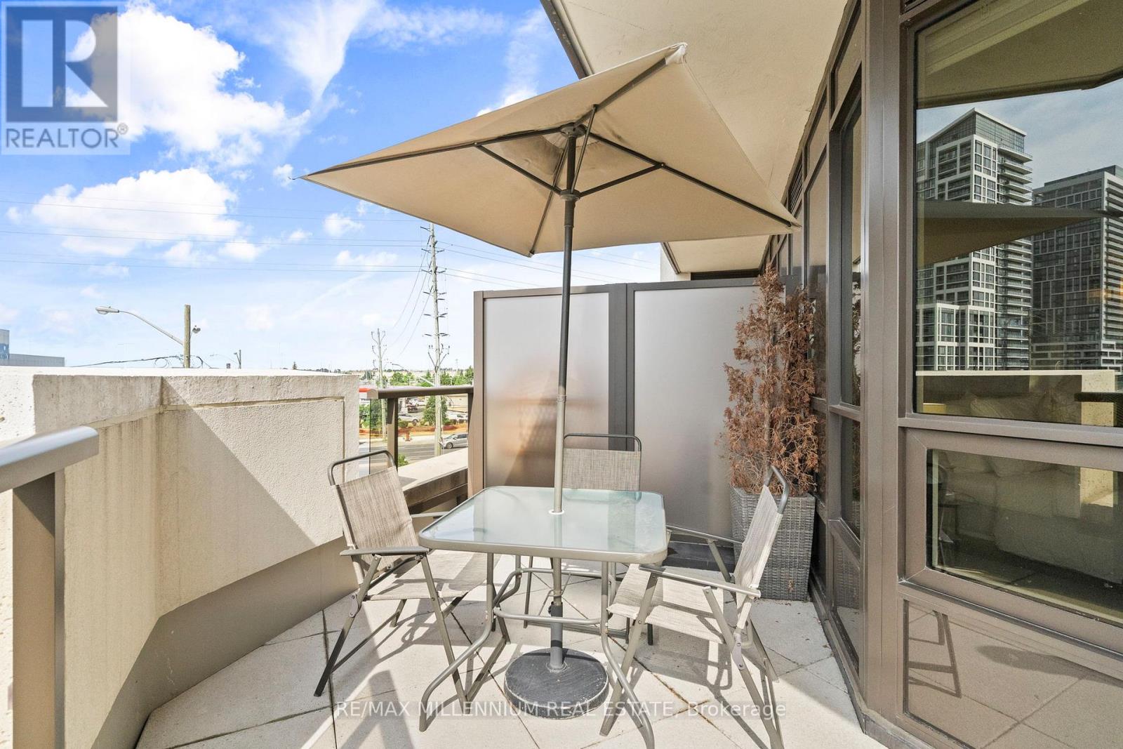 Photo 44 of 309 9075 Jane Street, Vaughan ON