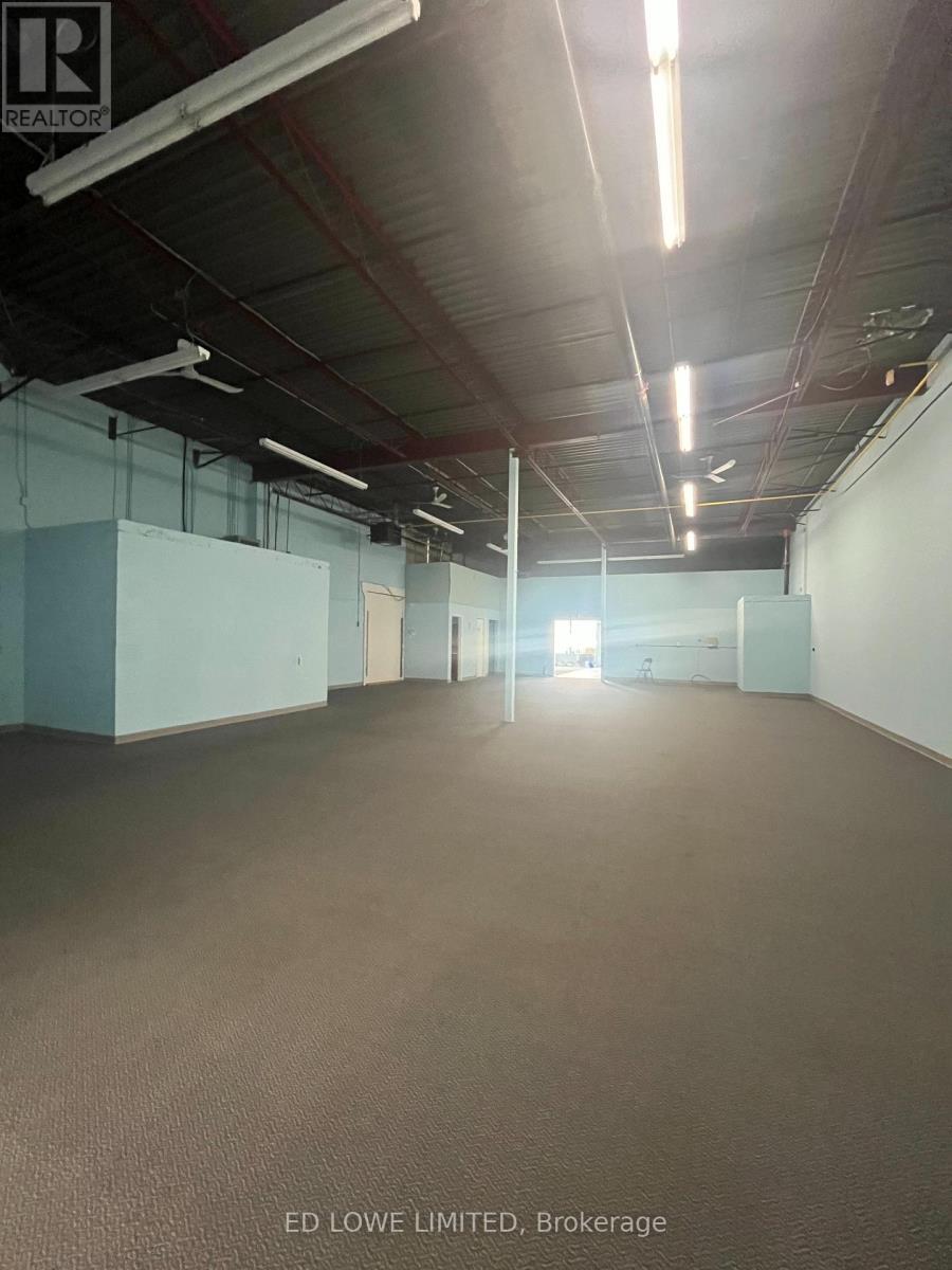 Photo 13 of 1 461 Dunlop Street W, Barrie ON