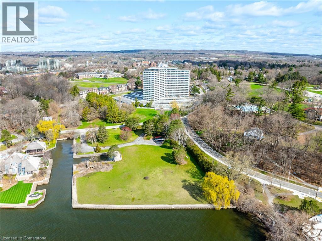 Photo 18 of 800 Lasalle Park Road, Burlington ON