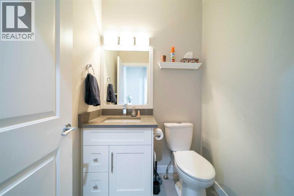 Photo 37 of 7404 81 Ave Nw, Edmonton AB