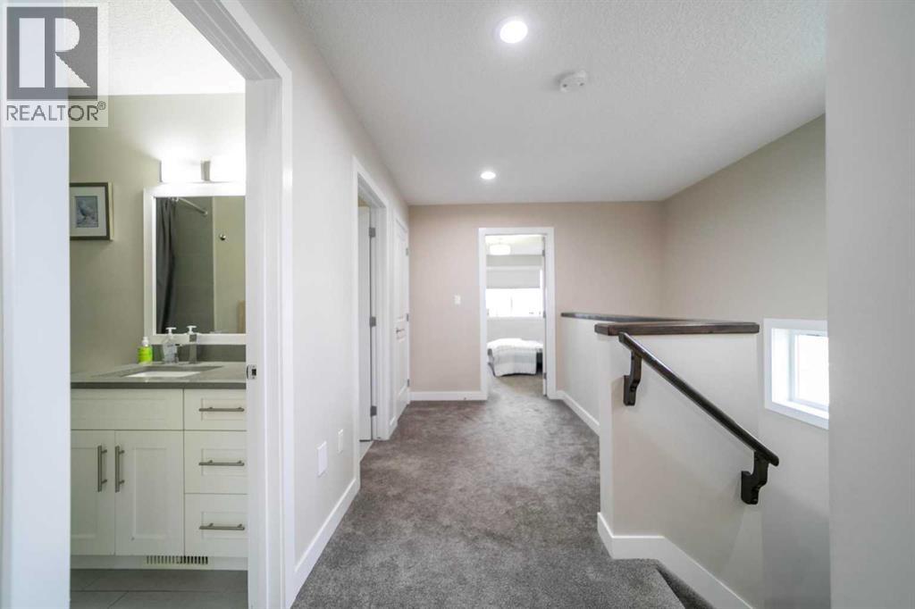 Photo 7 of 7404 81 Ave Nw, Edmonton AB