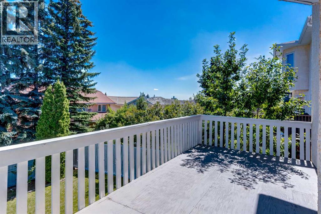 Single Family House for Sale in  Signal Hill Drive SW Signal Hill Calgary 