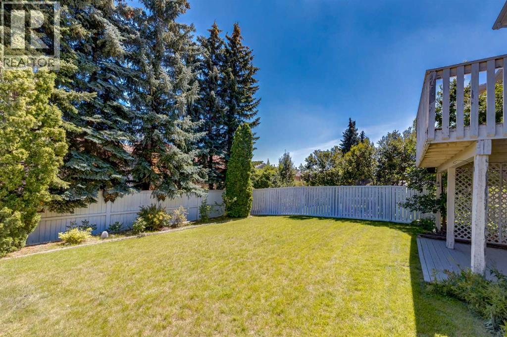Single Family House for Sale in  Signal Hill Drive SW Signal Hill Calgary 
