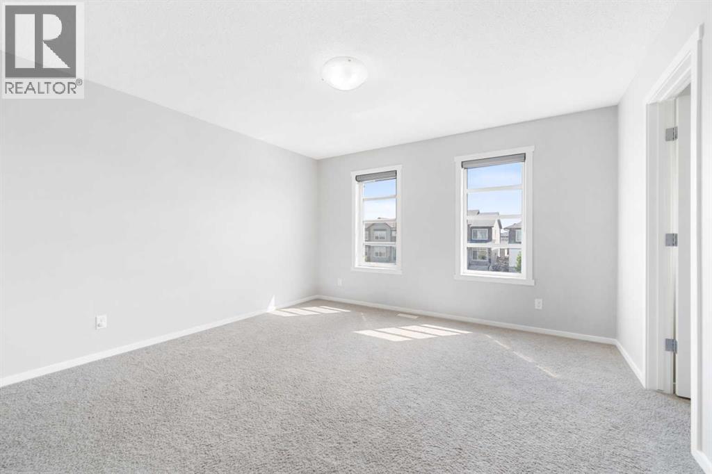9117 52 STREET NE - Image 14