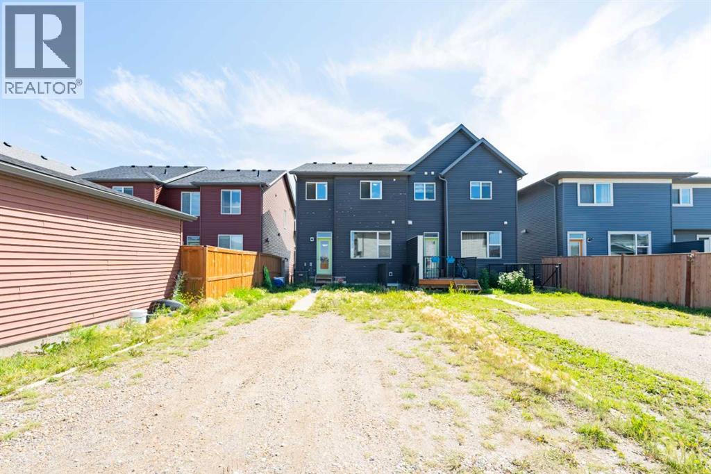 9117 52 STREET NE - Image 24