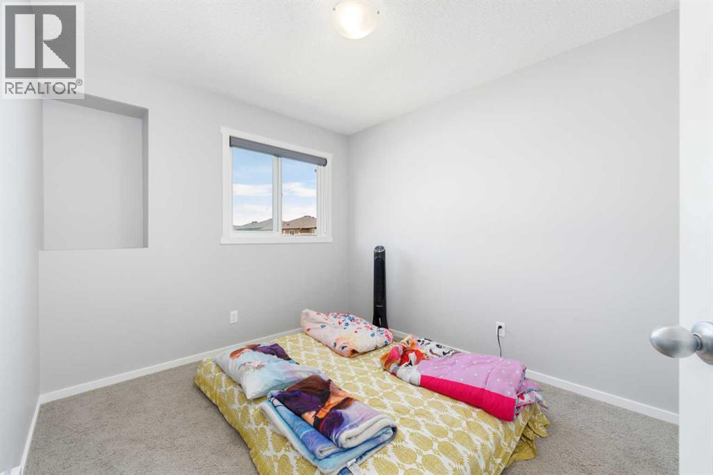 9117 52 STREET NE - Image 17