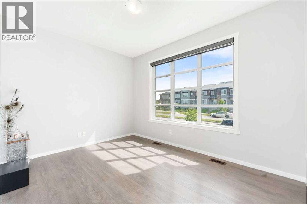 9117 52 STREET NE - Image 4