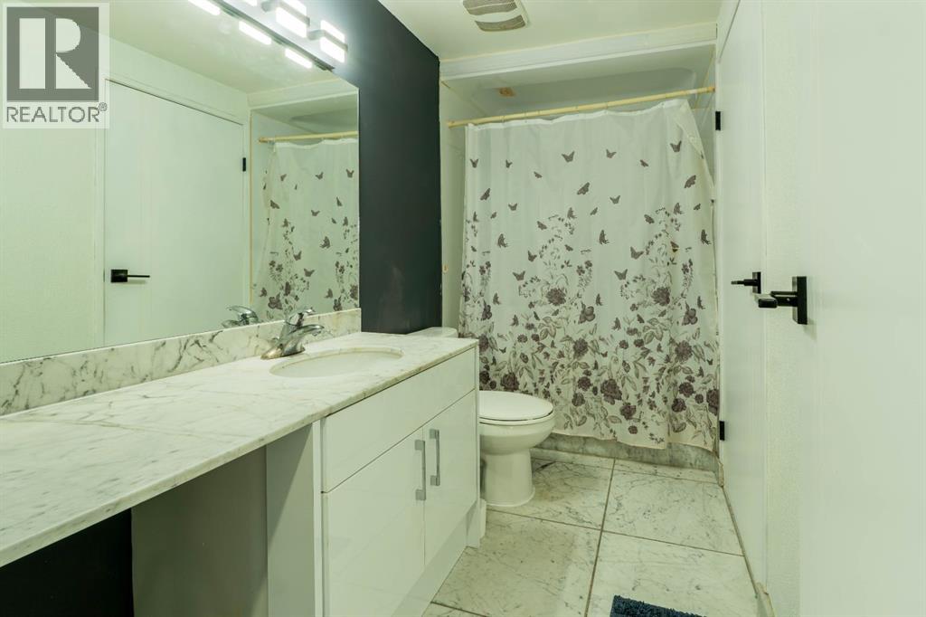 Single Family House for Sale in   Falconridge Drive NE Falconridge Calgary 