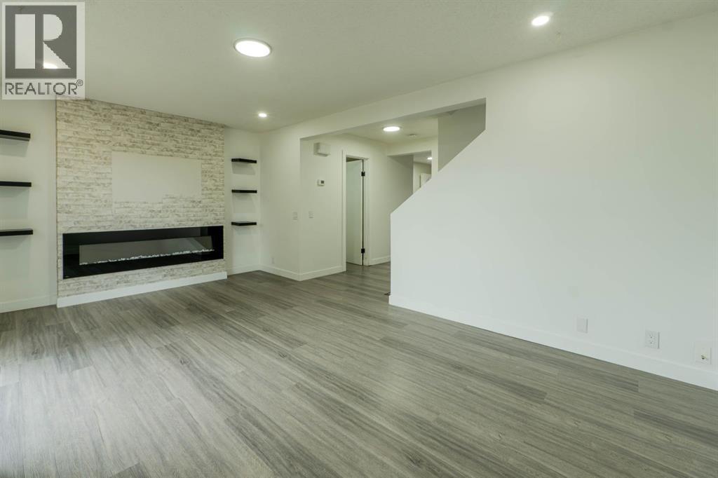 Single Family House for Sale in   Falconridge Drive NE Falconridge Calgary 