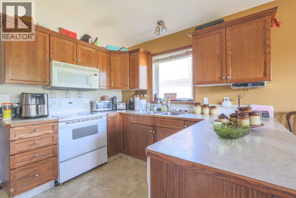 Photo 19 of 6403 54 Street, Rocky Mountain House AB