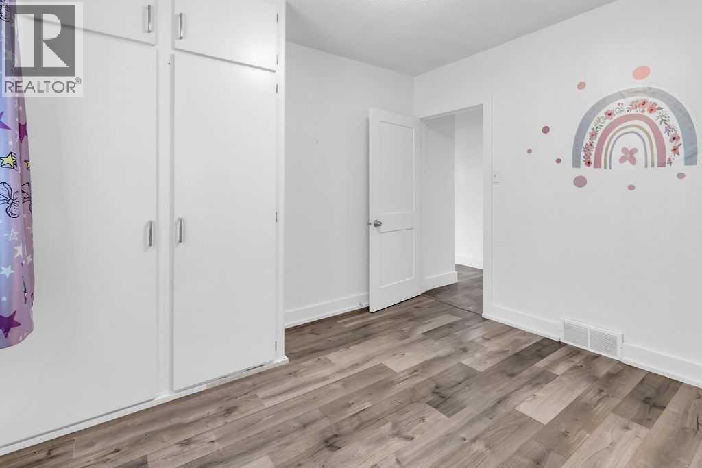 Single Family House Bungalow for Sale in  Bantry Street NE Renfrew Calgary 