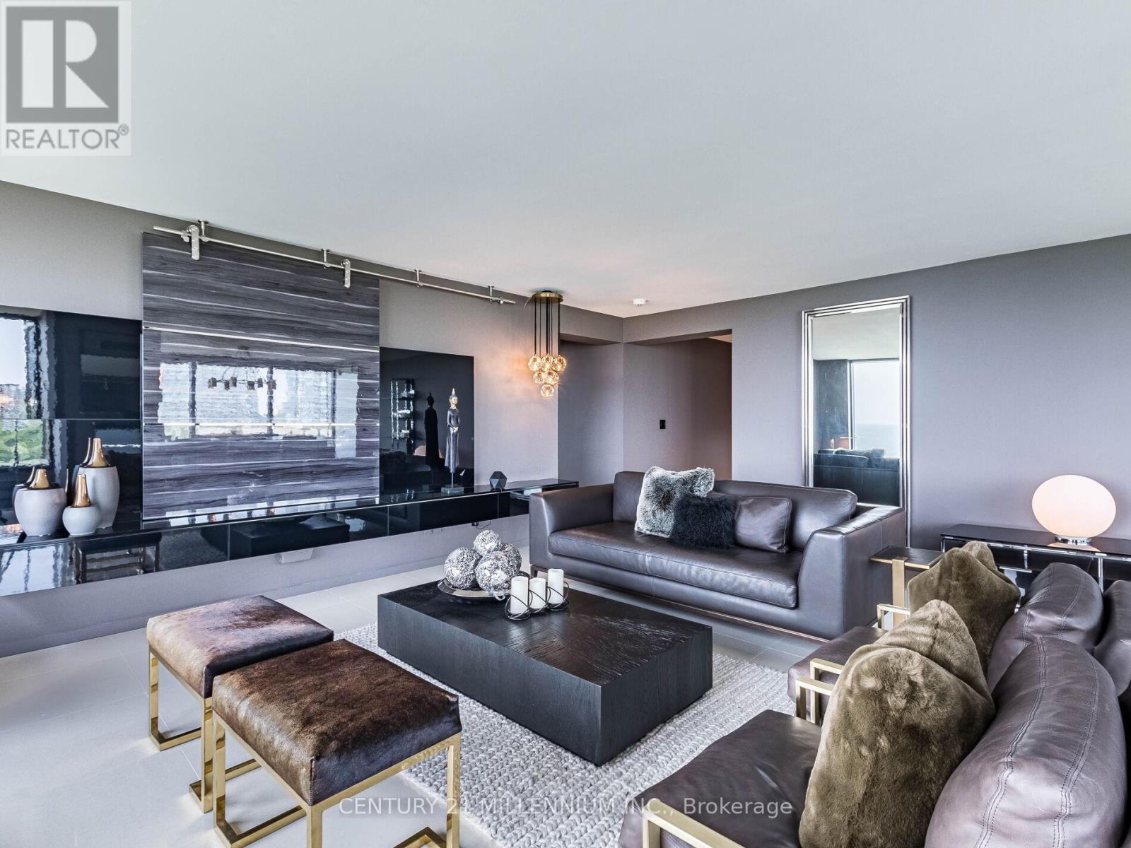 Photo 19 of 603 1 Palace Pier Court, Toronto ON