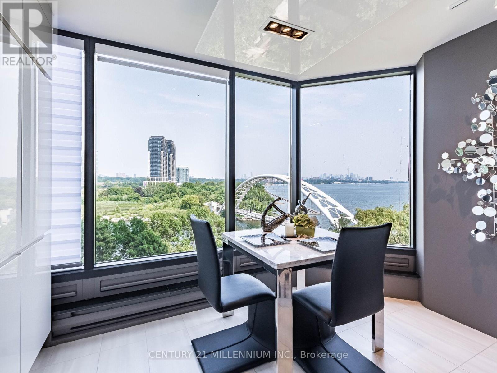 Photo 13 of 603 1 Palace Pier Court, Toronto ON