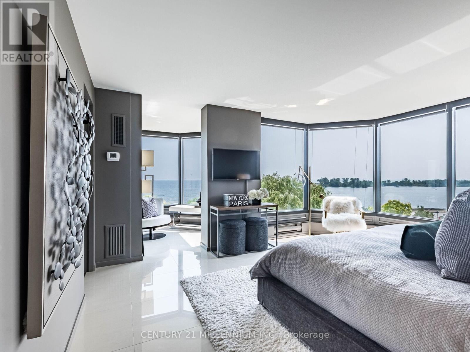 Photo 29 of 603 1 Palace Pier Court, Toronto ON