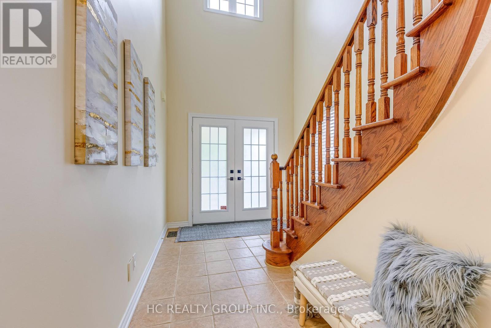Photo 24 of 2436 Felhaber Crescent, Oakville ON