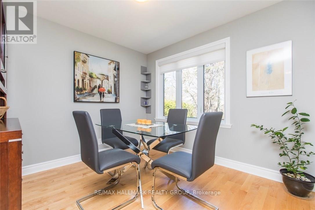 Photo 13 of 315 Summit Avenue, Ottawa ON