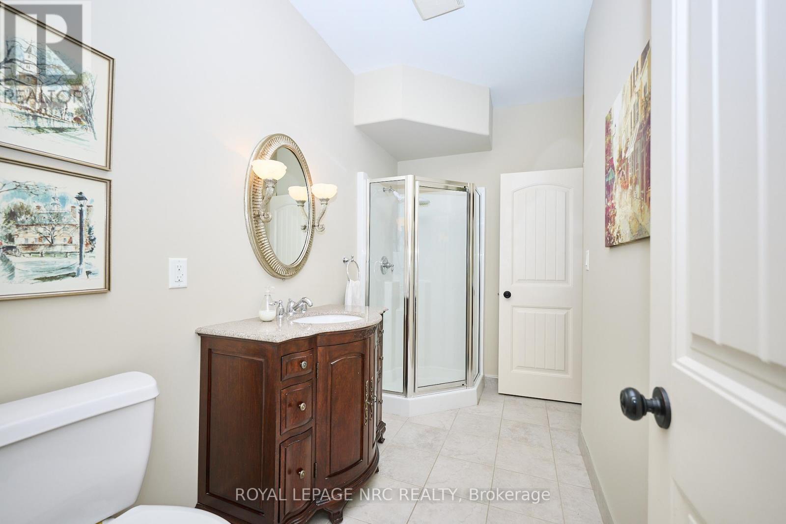 Photo 10 of 776 Warner Road, Niagaraonthelake ON