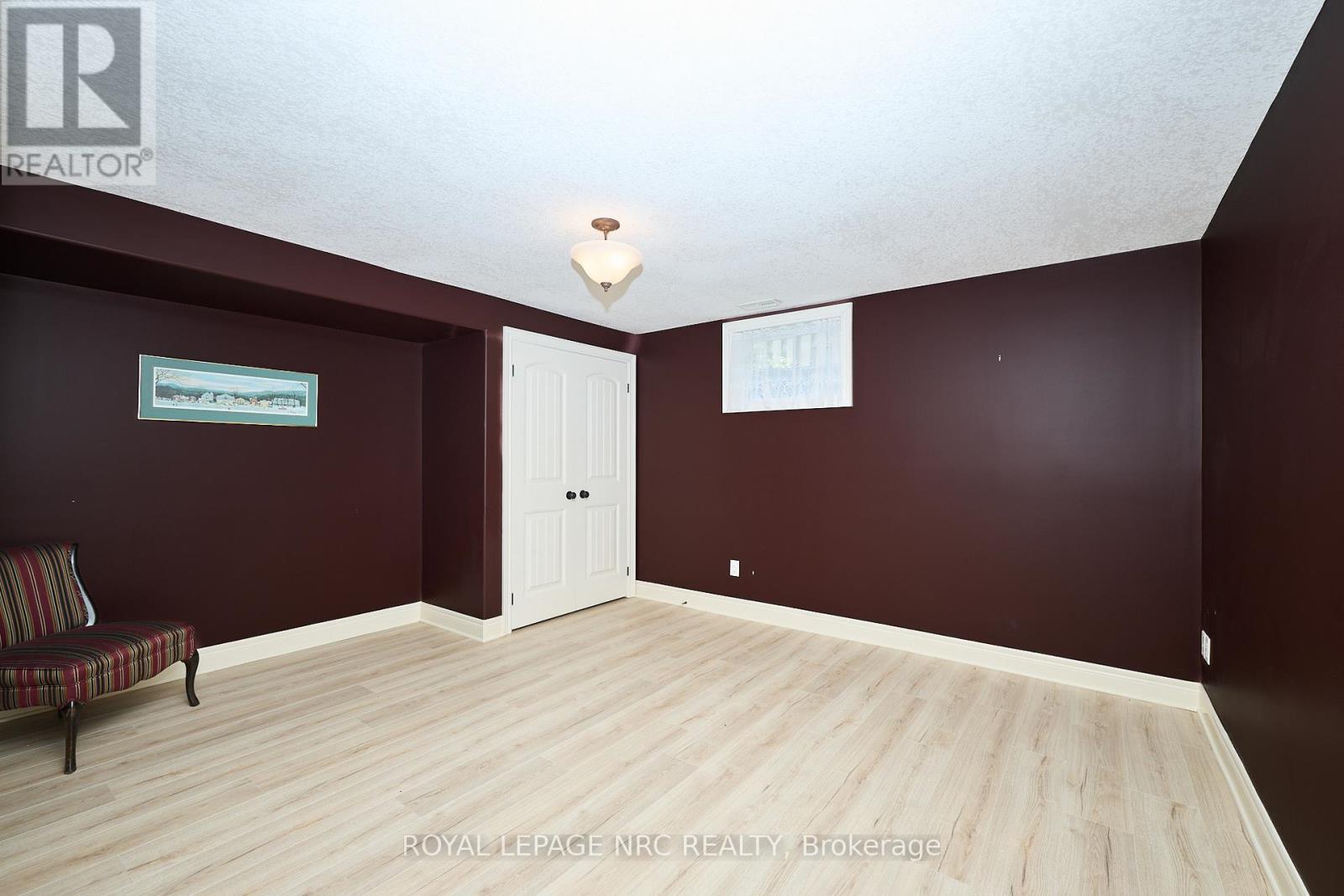 Photo 3 of 776 Warner Road, Niagaraonthelake ON
