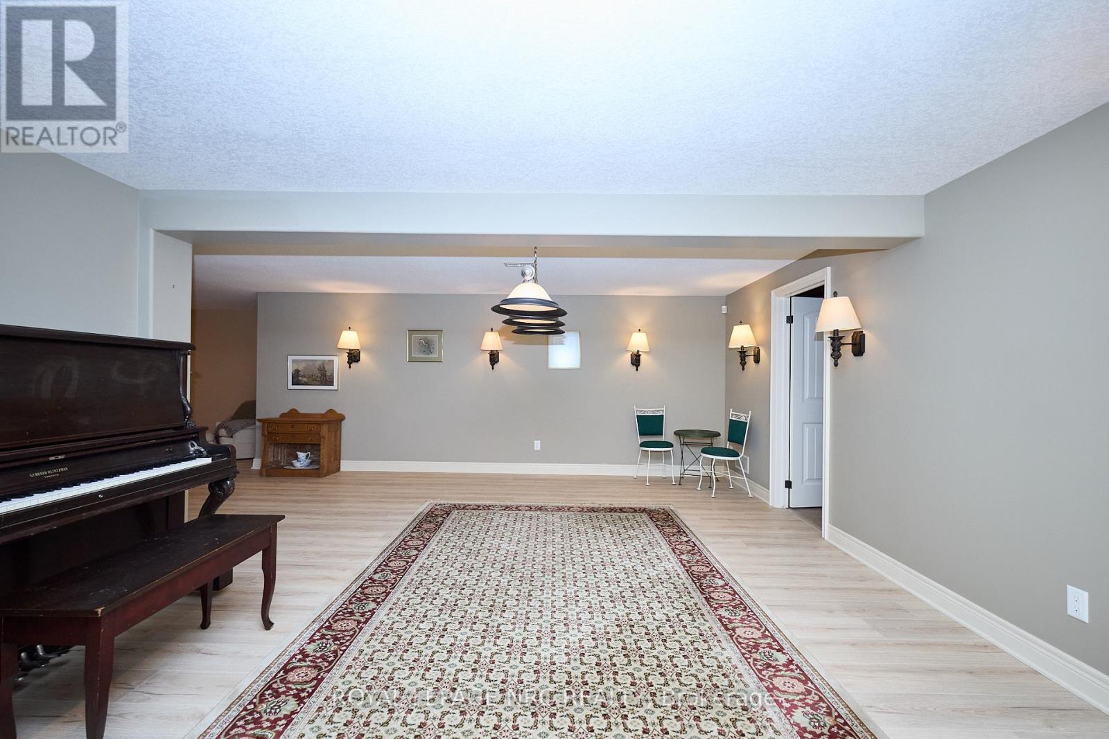 Photo 16 of 776 Warner Road, Niagaraonthelake ON