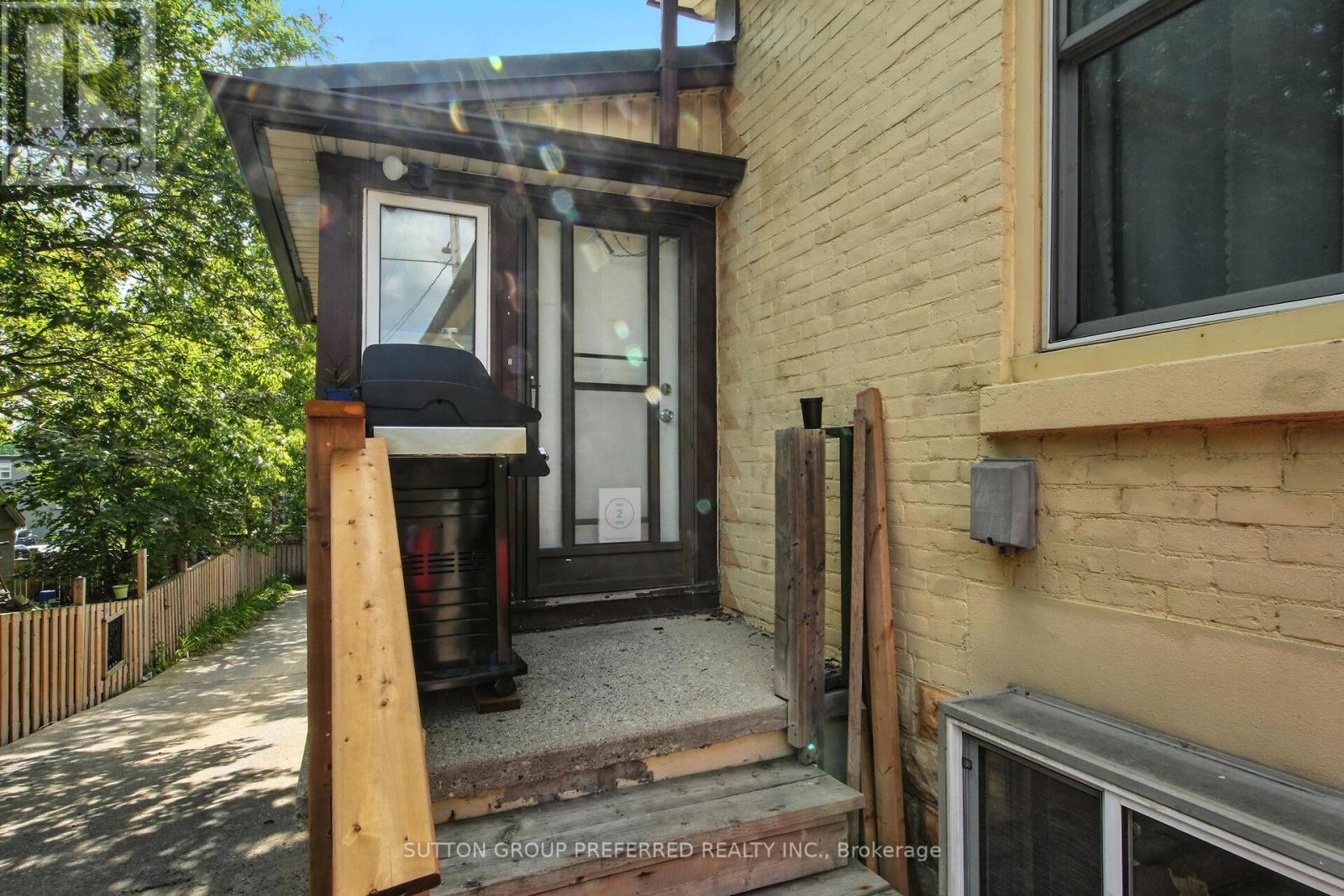Photo 6 of 583 Highbury Avenue, London East ON
